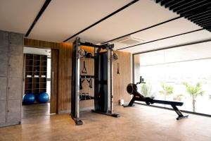 Boat Avenue Lakefront Apartments, brand new place