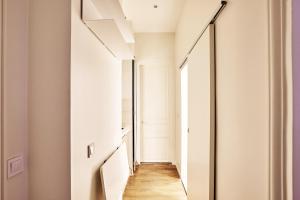 Chic Haussmann Apartment