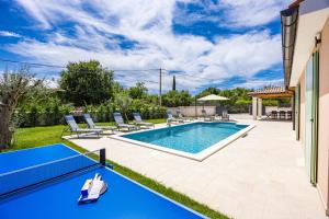 Villa Bianca - family vacation villa in rural Istria