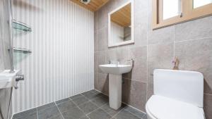 Gyeongju Happy Dream Ocean View Pension