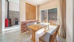 Daebudo Freesia Private Pool Villa