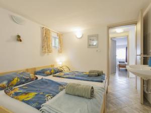 Holiday Home Annemarie by Interhome