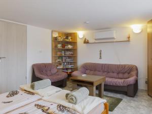 Holiday Home Annemarie by Interhome