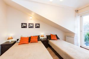 Vanilla 3, 4bdr 2bth apartment 5min to Main Square