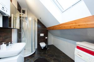 Vanilla 3, 4bdr 2bth apartment 5min to Main Square