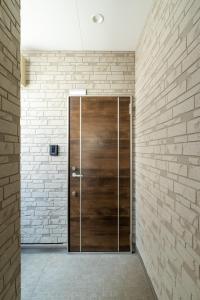 Station 2min walk 5min USJ 8min Namba