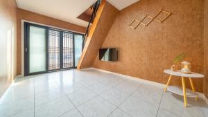 Gyeongju Poseokjeong Hanok Pool Villa