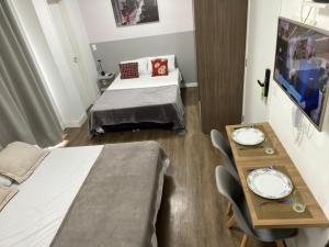 Estúdio mobiliado ao lado da Av Paulista