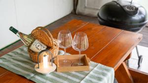 Pocheo Welcome Paw and Meow Pet Pension