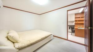 GoSeong Beach Jin Spa Pension