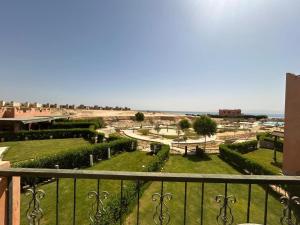 Enjoy your vacation with natural vibes