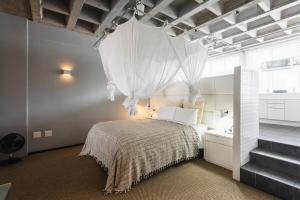 Cape Town Loft Living with Table Mountain Views