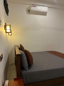 Hide Hiriketiya Villa