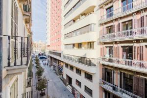 Four Petals Barcelona Boutique Apartments