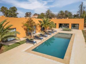 Rixos Palm villas with a heated private pool & garden