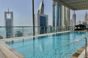 Nasma Luxury Stays - White Haven Studio With Charming Cityscape Views