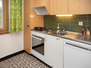 Apartment Porthos 37 by Interhome