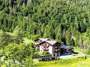 Apartment Lembondel-3 by Interhome