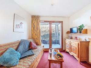 Apartment Bâtiment A-13 by Interhome