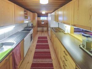 Holiday Home Sompsanniemi by Interhome