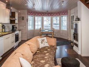 Holiday Home Vuosselinhovi c by Interhome