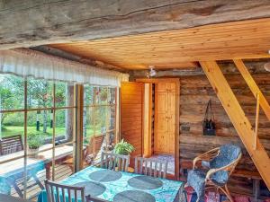 Holiday Home Alakitkajärvi- takkusalmi by Interhome