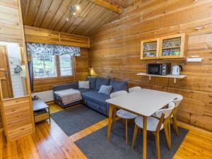 Holiday Home Porokaarre nr 10 by Interhome