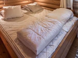 Holiday Home Ruka-kitkan kuukkeli by Interhome