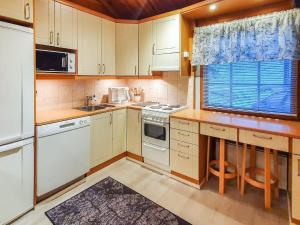 Holiday Home Kuusimaja by Interhome