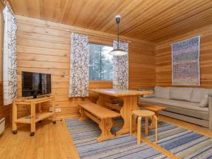 Holiday Home Viipusjärvi 12 by Interhome