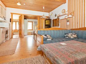 Holiday Home Lomakivakka b6 by Interhome