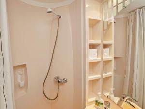 Holiday Home Snowflake b 24 by Interhome