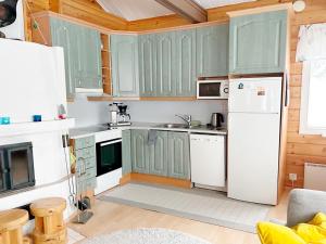 Holiday Home Kallentupa by Interhome