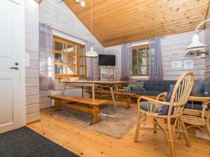 Holiday Home Ruka-linkki 3a by Interhome
