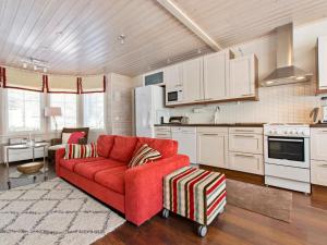 Holiday Home Vuosselinhovi a by Interhome