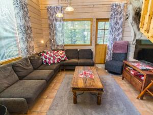 Holiday Home Pyryruka by Interhome