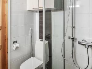 Holiday Home Kuusiruka 10 by Interhome