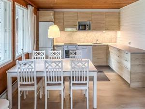 Holiday Home Rintelä 3a by Interhome