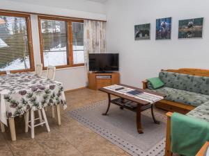 Holiday Home Karhunvartijan linna b14 by Interhome