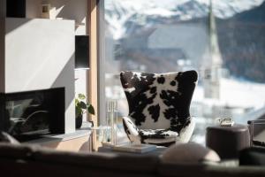 Luxurious Villa Retreat with Private Pool in Sankt Moritz