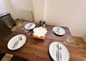 Cosy & Luxury 2BR Flat in Calverton