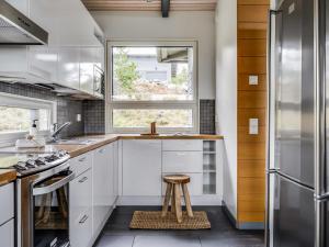 Holiday Home Rukavuorenhuippu 23 a by Interhome