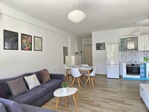 Sea View Apartment in Saranda 283