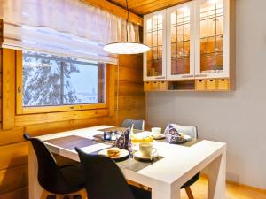 Holiday Home Kelkkatyttö by Interhome