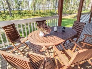 Holiday Home Graniitti 3 by Interhome