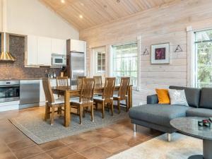 Holiday Home Atrin suvanto a by Interhome