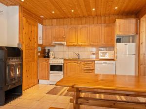 Holiday Home Hirvas levi 3 by Interhome