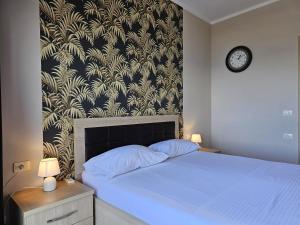 Apartment With Sea View in Saranda 227