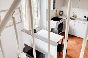 Just Urban Stays - Refined Apartment in City Life