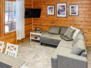 Holiday Home Aslakit a by Interhome